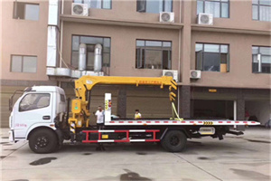 牙克石附近汽车轮胎更换